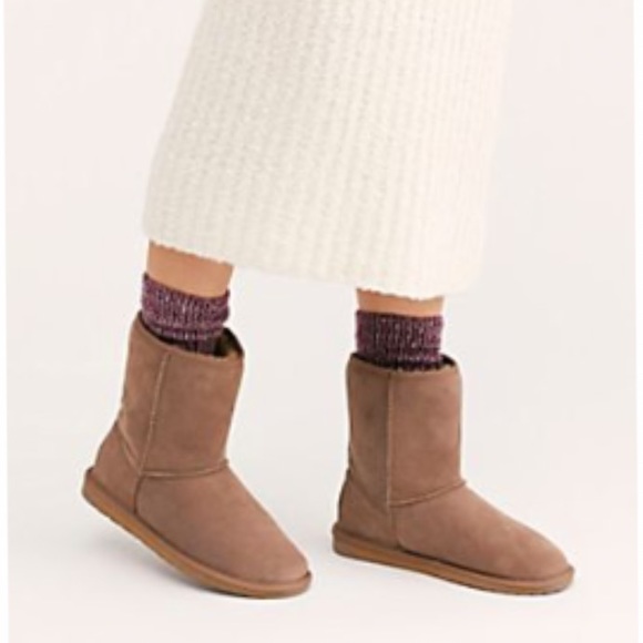 Free People Shoes - NWT EMU Australia x Free People Boots. Sz 11
